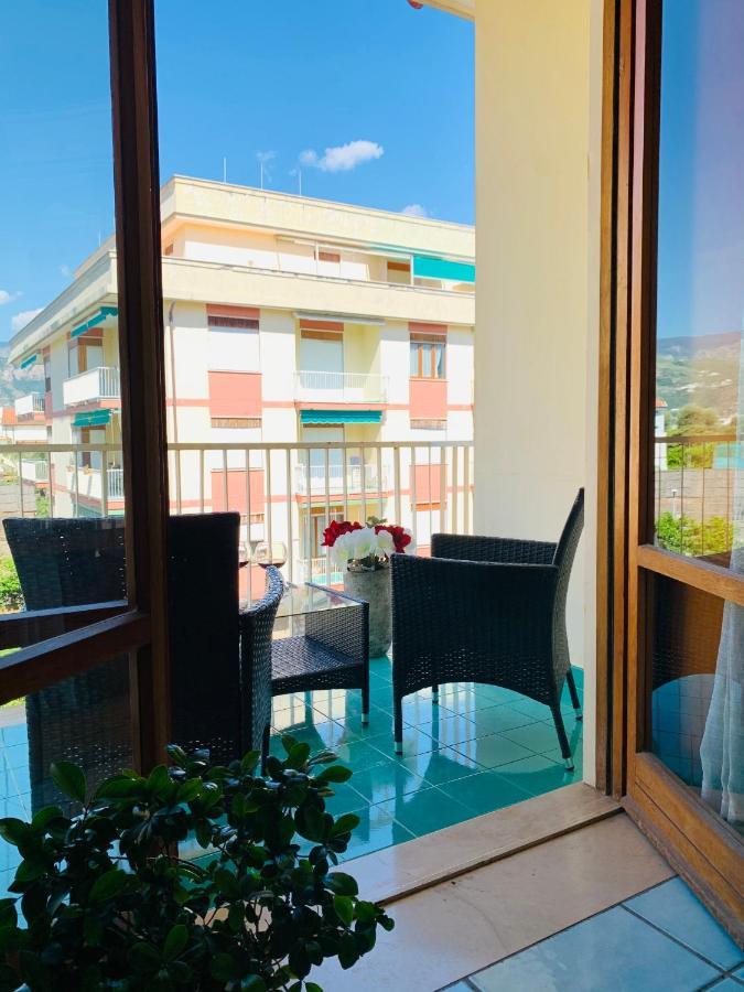 Sorrento Moon Appartement Buitenkant foto